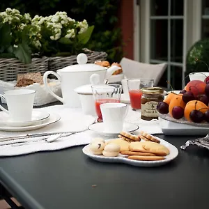 Elena's Bed & Breakfast Basiglio